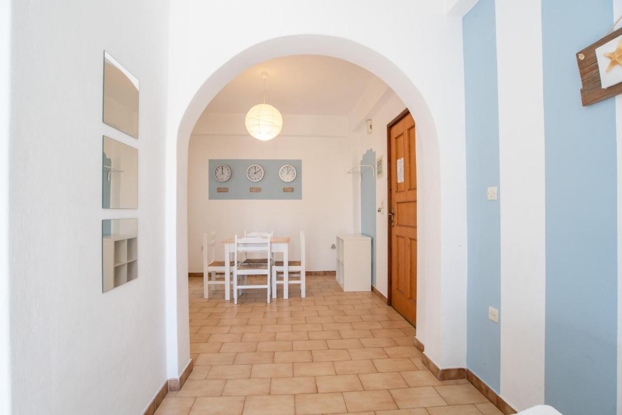 Livadia Seaside Studios 10 Парос Екстериор снимка